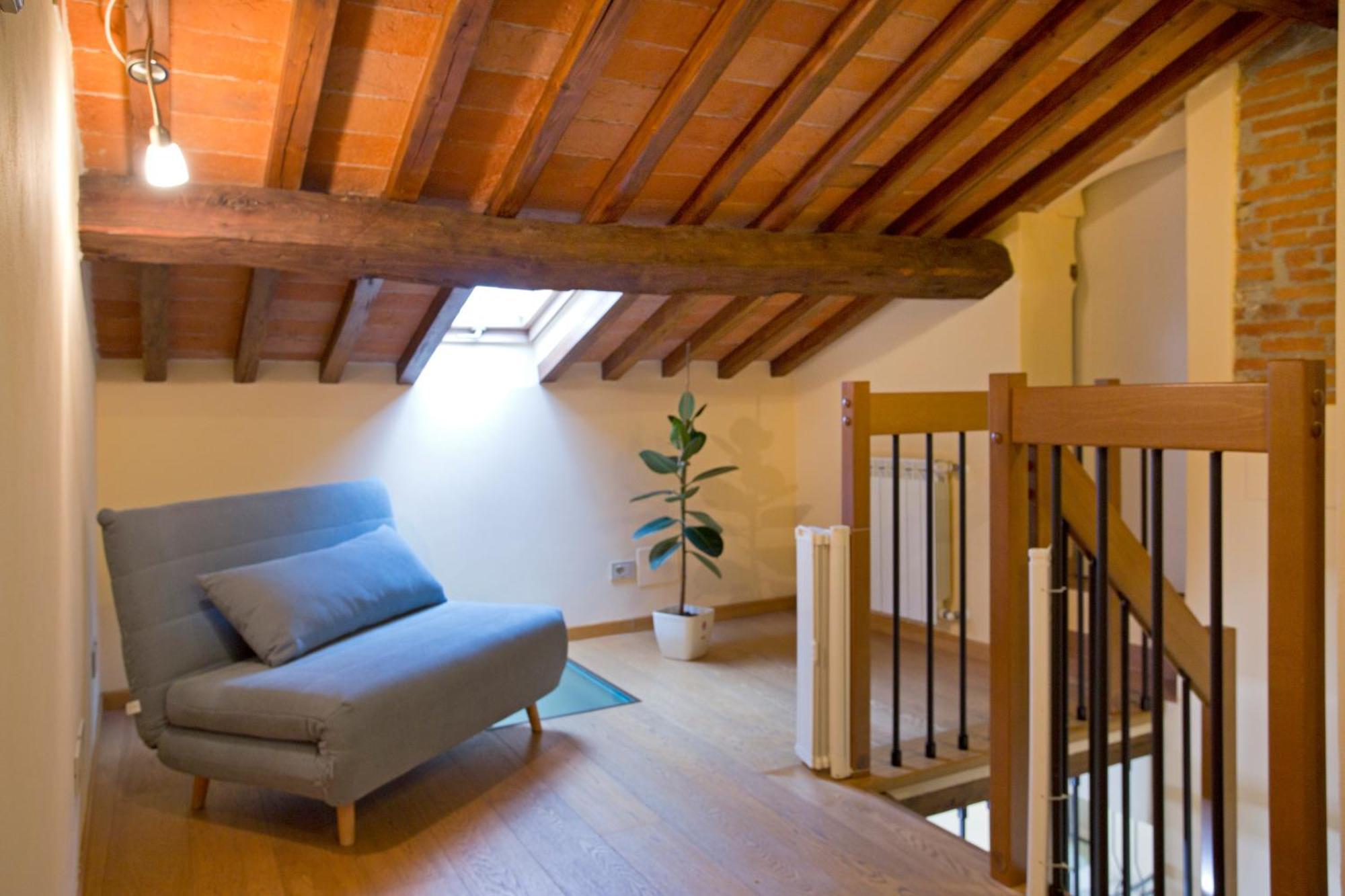 Casa San Girolamo Historic Flat With Cosy Terrace In Lucca'S City Centre Экстерьер фото